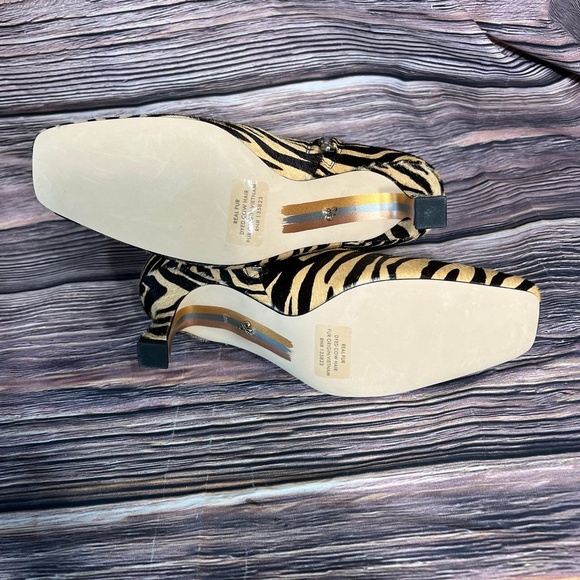 Sam Edelman Lizzo Kitten Heel Bootie new in box size 6.5 M - Picture 10 of 12